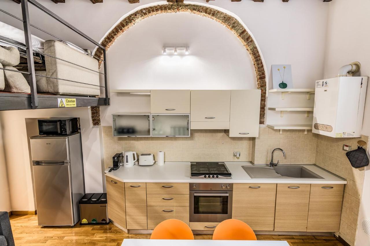 Ferrari Apartment Милан Экстерьер фото